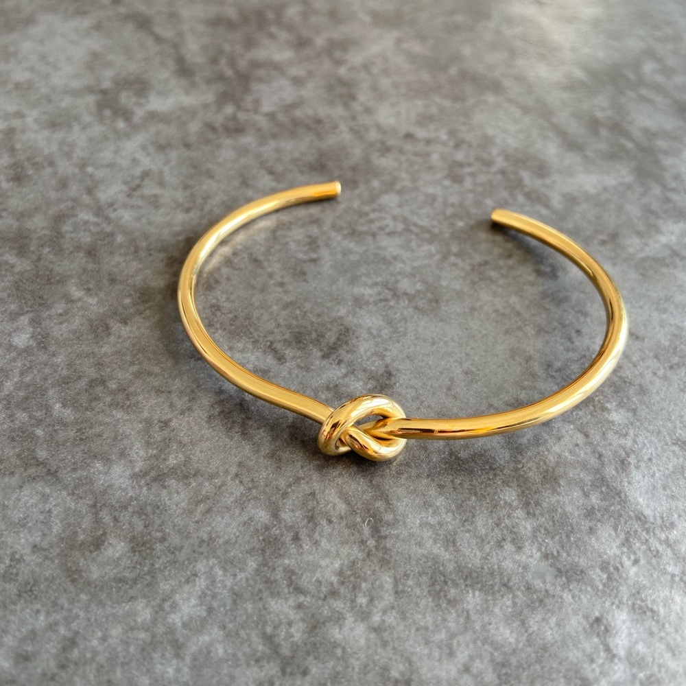 Gold plated stainless steel knot cuff